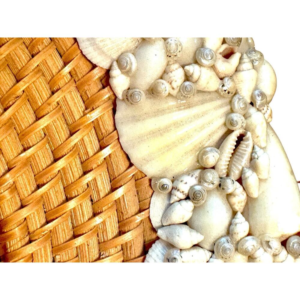 Pottery Barn Tava Sea Shell Rimmed Handwoven Rattan Beach Charger Plate Set Of 2 - Picture 5 of 7